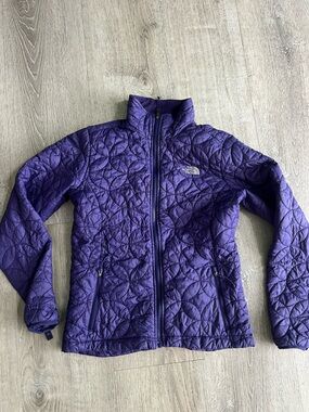 The North Face Purple Quilted Women's Puffer Jacket